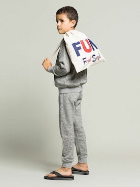 「FUN Fred Segal（ファンフレッドシーガル）のアイテム」を使った、FUN Fred Segalさん（キッズ・130cm）の秋コーディネート