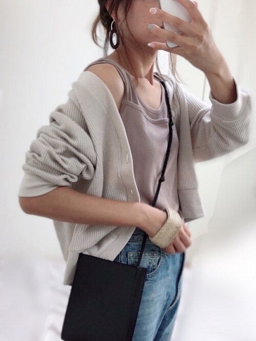 シルバーピアス コーデ