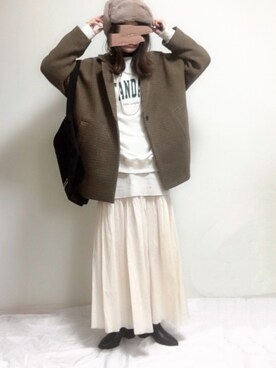 レディースのスウェット ベージュ系 コーディネート Zozotown