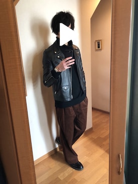「アイテム（バングル/リストバンド）」を使った、ふくちゃんさん（メンズ・175cm・20代）の冬コーディネート