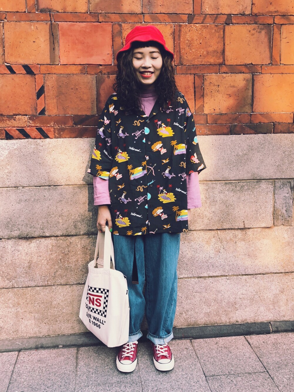「ootd、CONVERSE1970、niko and ...、VANS」｜「niko and...のアイテム（シャツ/ブラウス、ブラック系）」を使った、三皮三皮さん（レディース・158cm）の秋コーディネートの1枚目の写真
