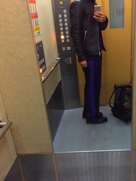 「GU（ジーユー）のアイテム（パーカー、パープル系）」を使った、kntさん（メンズ・173cm）の冬コーディネート