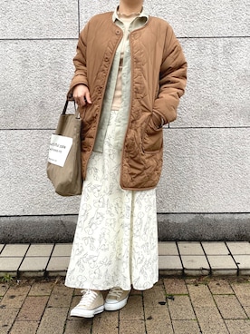 「透け感」｜「アイテム（その他アウター）」を使った、ななおさん（レディース・162cm）の冬コーディネート