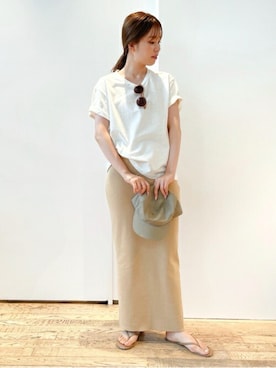 「アイテム（イヤーカフ）」を使った、risaさん（レディース・155cm）の夏コーディネート