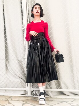 cheap!!by vaNite】エナメルプリーツスカートを使った人気ファッション