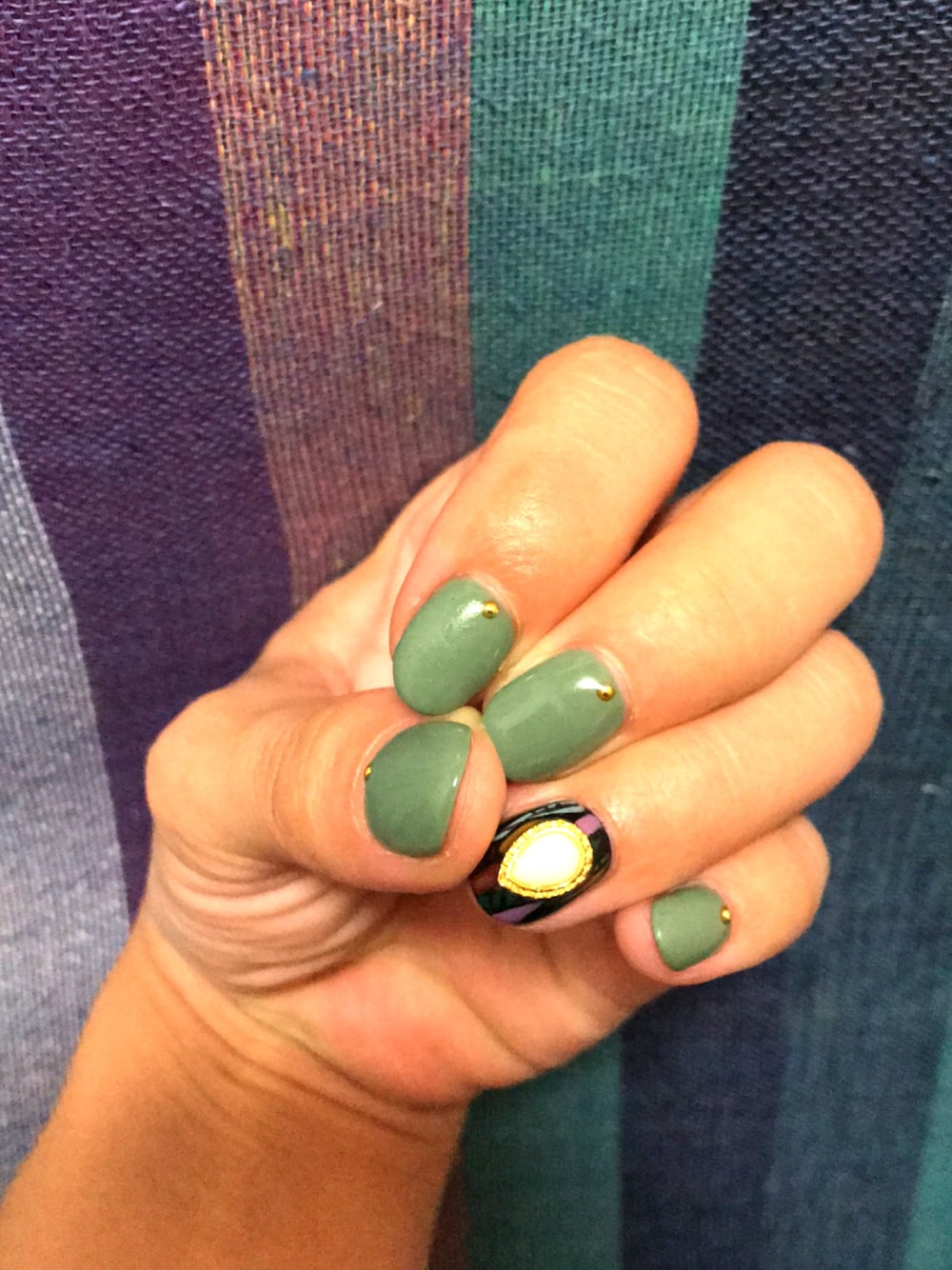 「NAILSのアイテム（ハンドケア/ハンドクリーム、グリーン系）」を使った、♡♡てばく♡♡さん（レディース・150cm）の秋コーディネートの1枚目の写真