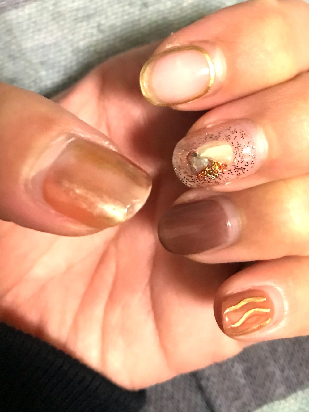 「NAILSのアイテム（ハンドケア/ハンドクリーム、ブラウン系）」を使った、♡♡てばく♡♡さん（レディース・166cm）の秋コーディネートの1枚目の写真
