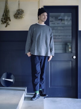 「VINTAGE（ヴィンテージ）のアイテム（スラックス）」を使った、草野 明郎さん（メンズ・179cm）の冬コーディネート