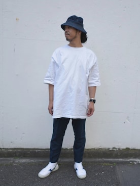 「RED KAP（レッドキャップ）のアイテム（スラックス）」を使った、草野 明郎さん（メンズ・179cm）の夏コーディネート