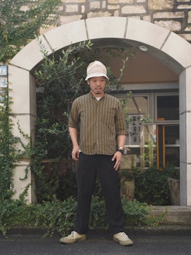 「ハットコーデ」｜「アイテム（スニーカー）」を使った、草野 明郎さん（メンズ・179cm）の夏コーディネート