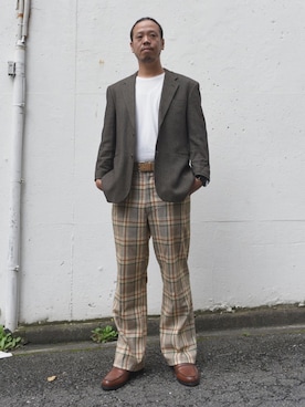 「アイテム（ドレスシューズ、ブラウン系）」を使った、草野 明郎さん（メンズ・179cm）の秋コーディネート