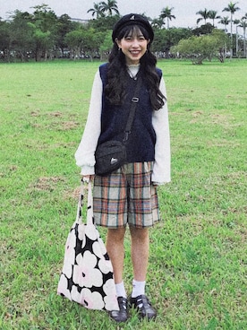 Kiki Linさんのコーディネート