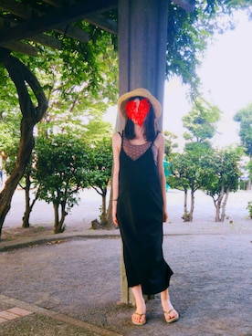 「麦わら帽子」｜「アイテム（ジャンパースカート）」を使った、mamiさん（レディース・162cm）の夏コーディネート