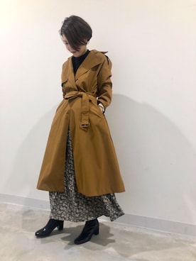 「Te chichi TERRASSE（テチチテラス）のアイテム（トレンチコート）」を使った、NAKAさん（レディース・169cm）の秋コーディネート