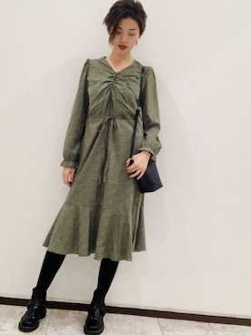 「flowriri（フロウリリ）のアイテム」を使った、カン JTさん（レディース・170cm）の冬コーディネート