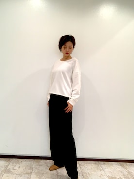 「アントマリーズ」｜「アイテム（スウェット）」を使った、カン JTさん（レディース・170cm）の冬コーディネート