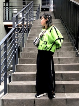 「アイテム（ボディバッグ/ウエストポーチ、シルバー系）」を使った、Ak◡̈⃝♩さん（レディース・163cm）の夏コーディネート