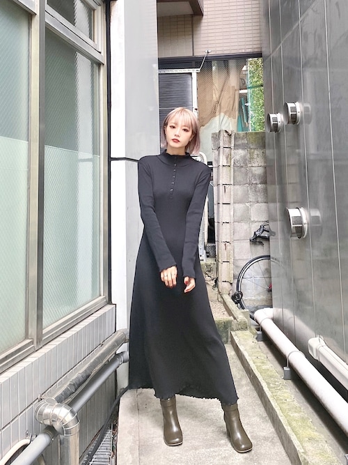 Emoda Stafferina Emoda さんのワンピースを使ったコーディネート Zozotown