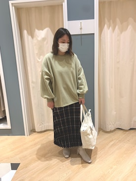 「Samansa Mos2 blue（サマンサモスモスブルー）のアイテム（スウェット）」を使った、たきさん（レディース・159cm）の冬コーディネート