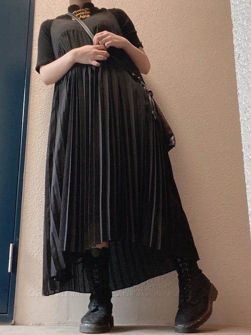 𝓜𝓪𝓻𝓲 As Know As Pinkyのワンピースを使ったコーディネート Wear 𝓜𝓪𝓻𝓲 As Know As Pinkyのワンピースを使ったコーディネート Wear