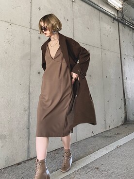 「アイテム（ジャンパースカート）」を使った、IMOKOさん（レディース・170cm）の秋コーディネート
