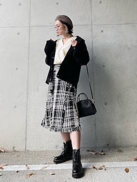 「フリンジ」｜「アイテム（ハンチング/ベレー帽）」を使った、IMOKOさん（レディース・170cm）の秋コーディネート