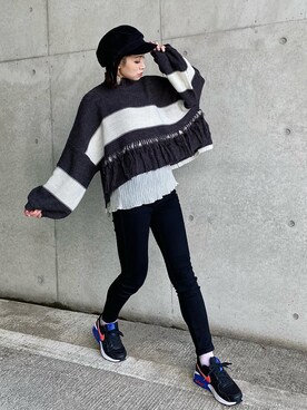 「HUG（ハグ）のアイテム」を使った、IMOKOさん（レディース・170cm）の冬コーディネート