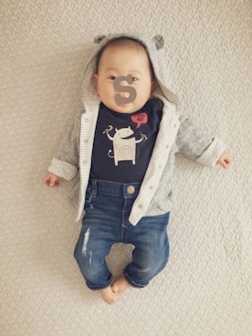 「babygap」｜「アイテム（その他トップス）」を使った、mameさん（キッズ・70cm）の春コーディネート