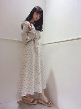 「レプシィム(LEPSIM)」｜「アイテム（財布/小物）」を使った、miさん（レディース・160cm）の春コーディネート