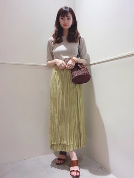 「ワッシャースカート」｜「アイテム（その他）」を使った、miさん（レディース・160cm）の春コーディネート