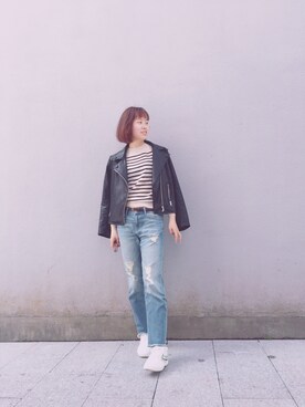 「UNIQLO（ユニクロ）のアイテム（デニムパンツ、ブルー系）」を使った、鹅妹子婴さん（レディース・158cm）の春コーディネート