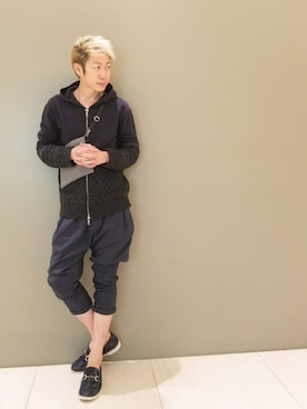 「アイテム（ボディバッグ/ウエストポーチ、グレー系）」を使った、MKさん（メンズ・175cm）の夏コーディネート