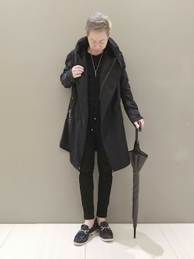 「ブラック」｜「アイテム（ステンカラーコート）」を使った、MKさん（メンズ・175cm）の秋コーディネート