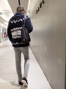 Magnu/マヌー/stomach shoulder bag/ストマックショルダーバッグを使っ