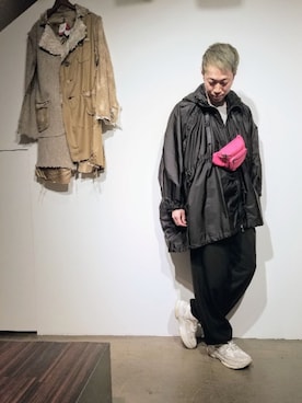 「アイテム（ボディバッグ/ウエストポーチ）」を使った、MKさん（メンズ・175cm）の冬コーディネート