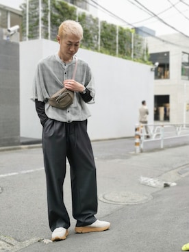 「アイテム（ボディバッグ/ウエストポーチ）」を使った、MKさん（メンズ・175cm）の春コーディネート