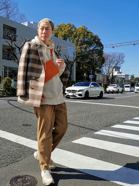 「RAWLIFE（ロウライフ）のアイテム（パンツ）」を使った、MKさん（メンズ・175cm）の冬コーディネート