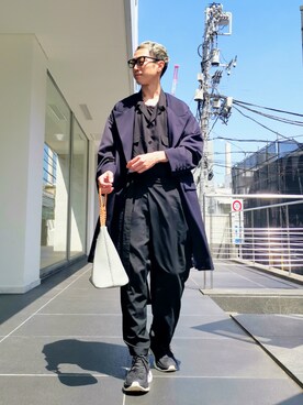 「ラフスタイル」｜「アイテム（ステンカラーコート）」を使った、MKさん（メンズ・175cm）の夏コーディネート