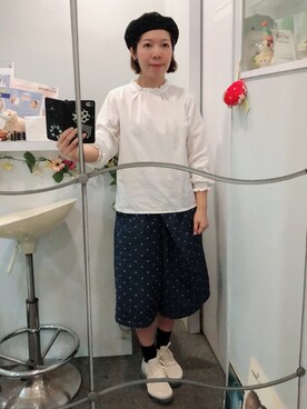 「CHILD WOMAN（チャイルドウーマン）のアイテム（シャツ/ブラウス、ホワイト系）」を使った、Kaさん（レディース・157cm）の春コーディネート