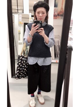 「merlot plus（メルロープリュス）のアイテム（ニット/セーター、ブルー系）」を使った、Kaさん（レディース・157cm）の秋コーディネート