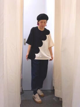 「FRAPBOIS（フラボア）のクラップトーン（Tシャツ/カットソー、ブラック系）」を使った、Kaさん（レディース・157cm）の秋コーディネート