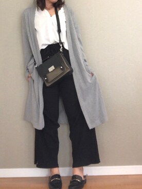 「GU（ジーユー）のアイテム（パンツ、ブラック系）」を使った、saoriさん（レディース・152cm）の春コーディネート