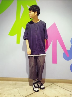 「アイテム（タンクトップ）」を使った、黒坂学さん（メンズ・171cm）の夏コーディネート