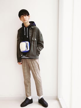 「WEGO（ウィゴー）のアイテム（ブルゾン）」を使った、黒坂学さん（メンズ・171cm）の秋コーディネート