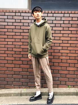 「WEGO（ウィゴー）のアイテム（Tシャツ/カットソー）」を使った、黒坂学さん（メンズ・171cm）の秋コーディネート