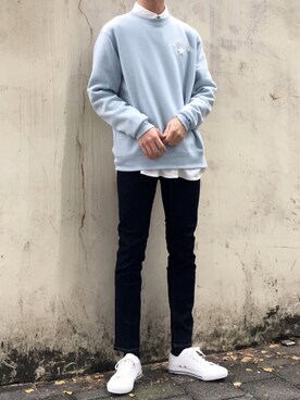 「CONVERSE（コンバース）のアイテム（スウェット）」を使った、黒坂学さん（メンズ・171cm）の秋コーディネート