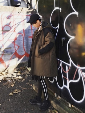 「WEGO（ウィゴー）のアイテム（ダウンジャケット/コート）」を使った、黒坂学さん（メンズ・171cm）の冬コーディネート