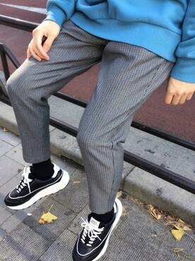 「靴下」｜黒坂学さん（メンズ・171cm）の冬コーディネート