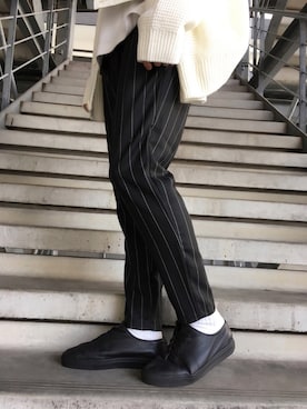 「白ソックス」｜黒坂学さん（メンズ・171cm）の冬コーディネート