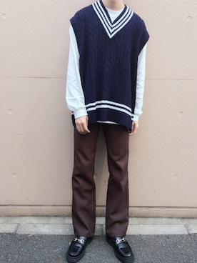 「アイテム（ベスト）」を使った、黒坂学さん（メンズ・171cm）の春コーディネート